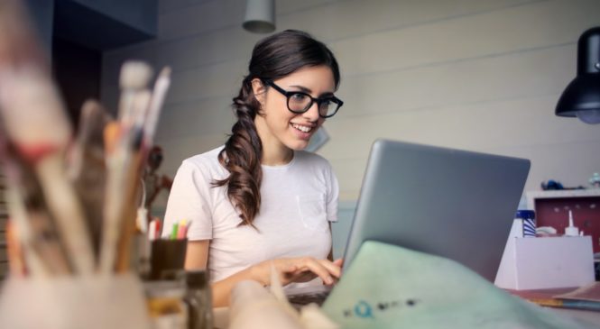 Why Mobile Working Is The Future of Workforce